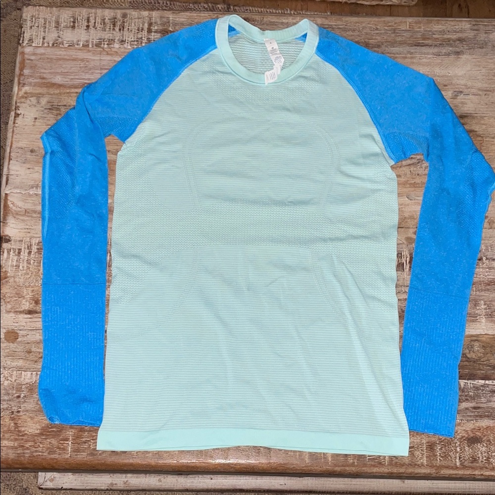 Lululemon Ling sleeve swiftly tech shirt